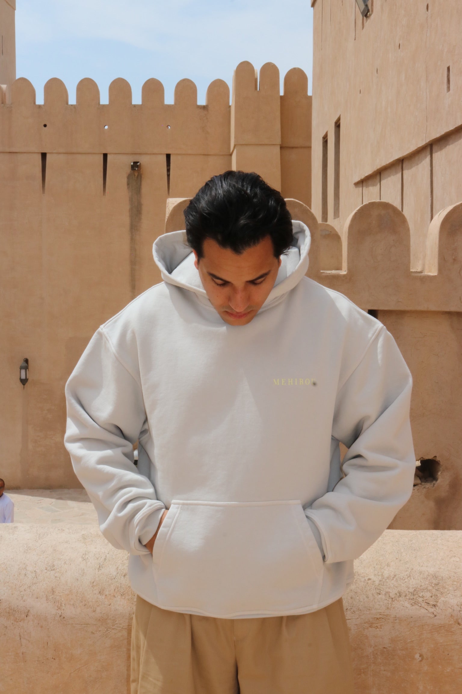 « LE PULL OMRI » Pre-Order